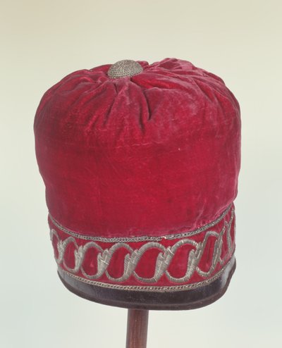 Cappello della chiesa ortodossa presumibilmente indossato da Napoleone mentre attraversava il fiume Berezina nel 1812 da Polish School