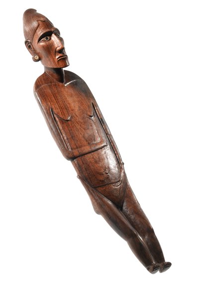 Figura femminile (moai papa) da Rapa Nui (Isola di Pasqua) da Polynesian School