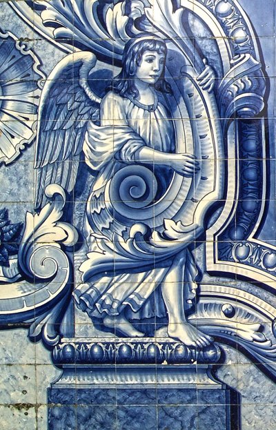 Pannello decorativo raffigurante un angelo, Lamego, Portogallo. 1738 da Portuguese School