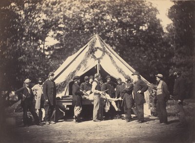 Tenda operatoria, Campo Letterman, Gettysburg, Pennsylvania, 1863 da Possibly by Weaver Brothers.