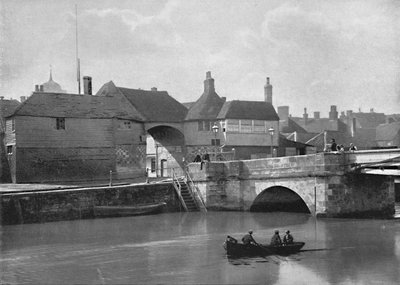 Sandwich: Il vecchio ponte e il barbican, c1896 da Poulton and Co