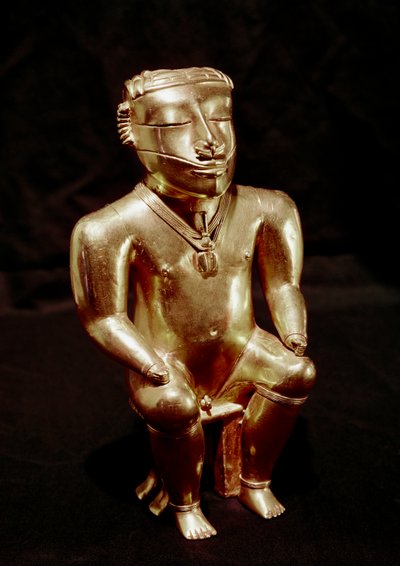 Statuetta di uomo seduto in oro, 400-1400 d.C. Bogotá, Museo de Oro, Colombia da Pre Columbian Pre Columbian