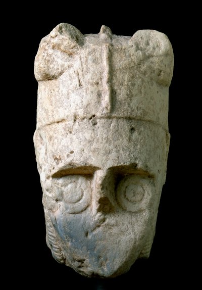 Testa di un arciere con elmo cornuto (miles cornutus), da Monte Prama (Cabras), conservato al Museo Archeologico Nazionale di Cagliari da Prehistoric Prehistoric