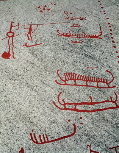 Età del bronzo nordica: barche e slitte, incisioni rupestri a Tanum, Svezia da Prehistoric Prehistoric