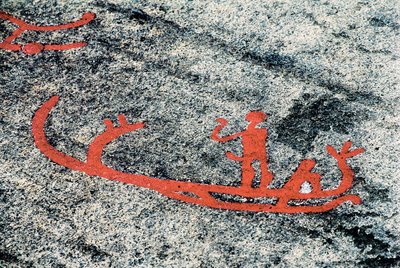 Petroglifi di Tanoum che rappresentano un uomo su una barca, Roccia di Litsleby, Svezia da Prehistoric Prehistoric