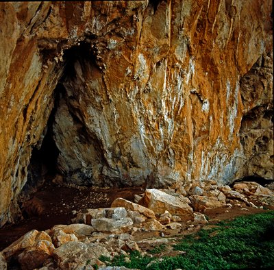 Preistoria: grotta "grotta dell