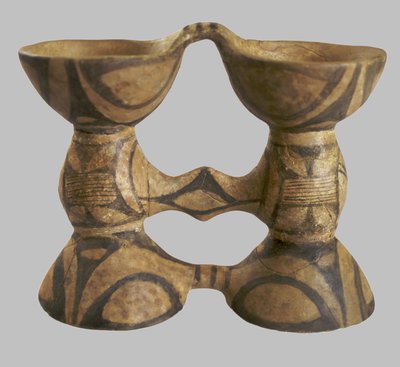 Vaso a forma di binocolo, 4250-3850 a.C. da Prehistoric Russian Culture