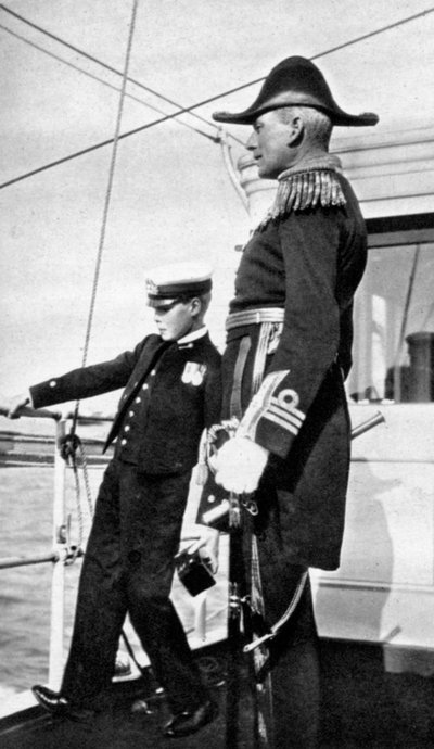 Il Principe Edoardo 1894-1972, il futuro Re Edoardo VIII, con Sir Charles Cust, 1908 da Queen Alexandra