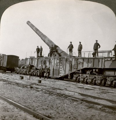 Cannone ferroviario da 16 pollici che ha polverizzato la Linea Hindenburg, Prima Guerra Mondiale, Francia, 1917-1918 da Realistic Travels Publishers
