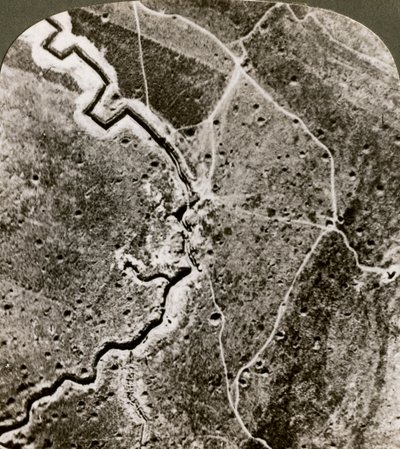 Fotografia aerea delle linee tedesche, Prima Guerra Mondiale, 1914-1918 da Realistic Travels Publishers