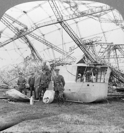 Gondola dello Zeppelin abbattuto al largo della costa dell