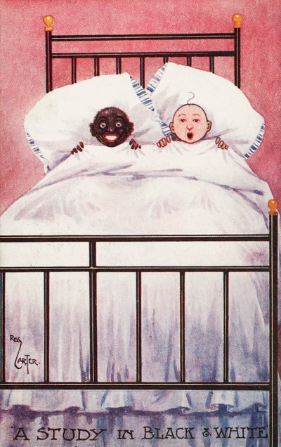 Bambini bianchi e neri in un letto da Reg Carter