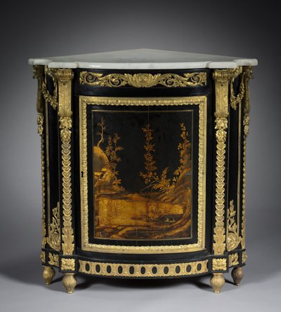 Armadio angolare, c.1765-1770 da Rene Dubois