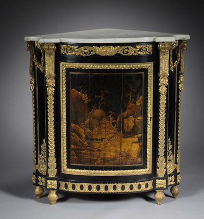 Armadio angolare, c.1765-1770 da Rene Dubois
