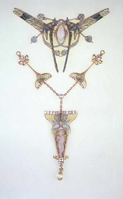 Ornamento per capelli di Lalique e pendente di Philippe Wolfers da Rene Jules Lalique