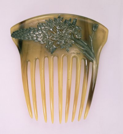 Pettine di corno, di René Jules Lalique (1860-1945), Parigi, 1900-02 da Rene Jules Lalique