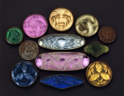 Vari oggetti di vetro da Rene Jules Lalique