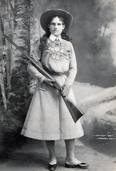 Annie Oakley, pub. c. 1899 da Richard Kyle Fox