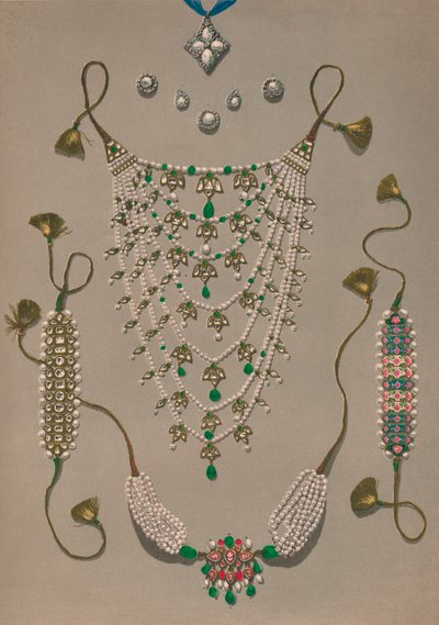 Croce pendente, spille e orecchini, suite di ornamenti indiani da Robert Dudley