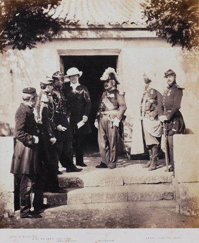 Gruppo al quartier generale, da un album di 52 fotografie associate alla guerra di Crimea, 1855 da Roger Fenton