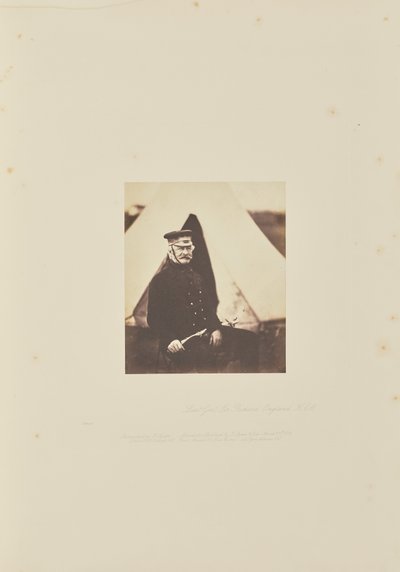 Tenente generale Sir Richard England, K.C.B. da Roger Fenton