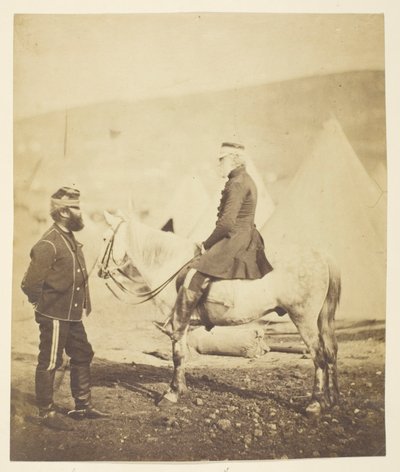 Sir Jas. York Scarlett (1799-1880), generale, a capo della brigata pesante a Balaclava (a sinistra); Edward Wm. Lowe (1820-1880), generale (a destra); preso in Crimea. da Roger Fenton