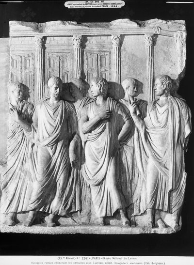 Un gruppo di senatori fuori dal Tempio di Giove da Roman