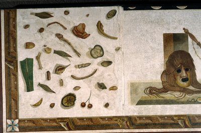 “Asarotos” (Pavimento non spazzato) Frammenti di mosaico firmati da Harakliton da Roma, II secolo d.C., Roma da Roman
