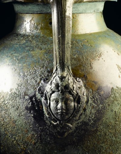 Base di un manico di brocca da vino, raffigurante la testa di Bacco, dal sito romano di Newstead, Melrose, fine I secolo d.C. (bronzo) (dettaglio) da Roman