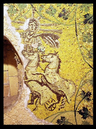 Cristo Helios, dalla necropoli pre-costantiniana sotto San Pietro (mosaico) da Roman