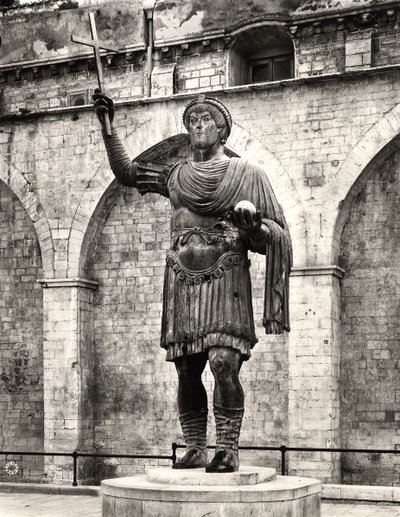 Statua colossale possibilmente dell