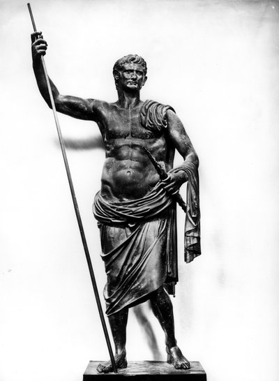 Imperatore Augusto con scettro e fulmine, da Ercolano da Roman