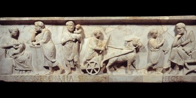 Frammento del sarcofago di Marco Cornelio Stazio Intorno al 150 d.C. - Antica Roma: Volto di un sarcofago romano. Scena della vita di un bambino dalla nascita all
