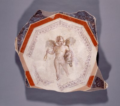 Affresco di Cupido che tiene due bastoni e un secchio da Roman