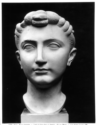 Testa di Giulia (39 a.C.-14 d.C.), figlia dell