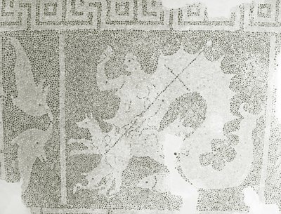 Mosaico ellenistico di Scilla e Cariddi che custodiscono lo stretto (dettaglio) da Roman