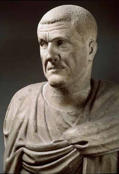 Statua in marmo dell