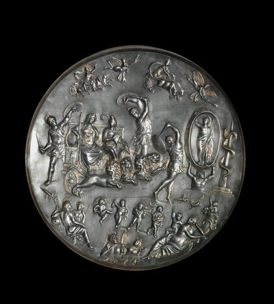 Patere di Parabiago, piatto rituale in argento raffigurante il trionfo di Attis (o Atys) e Cibele su un carro trainato da leoni, IV secolo. Argento: Diametro: 40 cm. Museo archeologico di Milano da Roman