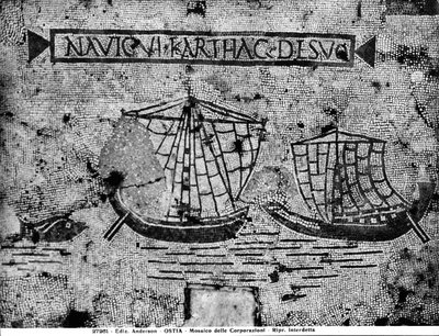 Dettaglio del pavimento del Piazzale delle Corporazioni raffigurante una scena nautica da Roman