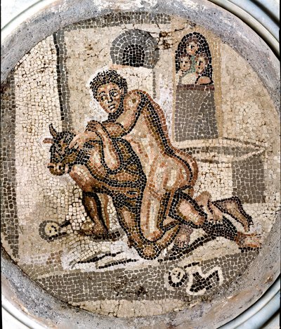 Arte romana: Teseo che combatte il Minotauro da Roman