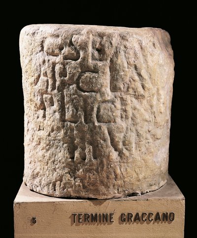 Civiltà romana, pietra di confine che segnava i lotti assegnati dalle leggi dei Gracchi da Roman