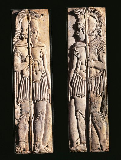 Civiltà romana, coppia di intagli in osso di guerrieri, da Praeneste, Regione Lazio, Italia da Roman
