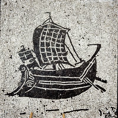 Nave di Sabratha che ritorna al porto di Ostia da Roman
