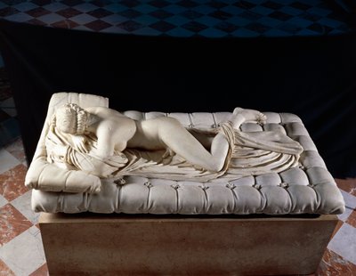 Ermafrodito dormiente, copia da un originale del II secolo a.C., dalle Terme di Diocleziano, Roma da Roman