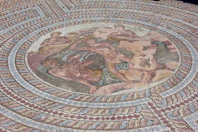 Teseo e il Minotauro, Casa di Teseo, Paphos, Cipro (mosaico) da Roman