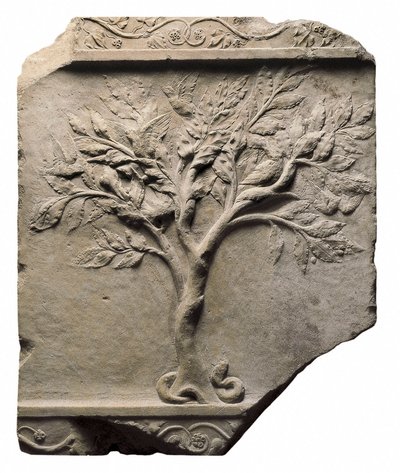 Albero, uccello e un serpente, rilievo da Roman