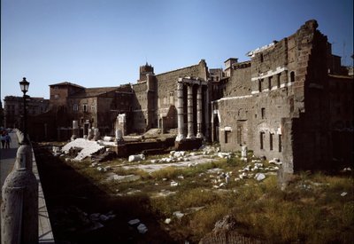 Vista del foro di Augusto da Roman