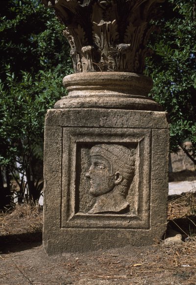 Elemento architettonico, Alto Periodo Imperiale da Roman Imperial Period