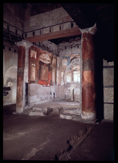Altare del Tempio (collegio) degli augustali, V secolo a.C.-I secolo d.C. da Roman Roman