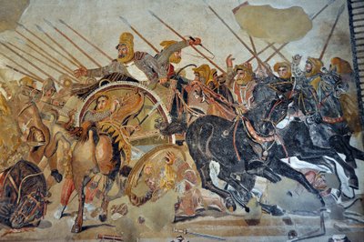 Dettaglio di un mosaico di Pompei: Battaglia di Isso tra Alessandro e Dario (IV secolo a.C.). - Re Dario III Codomano (380-330 a.C.), disperato sul suo carro - opus vermiculatum - Museo Archeologico Nazionale di Napoli, Italia da Roman Roman